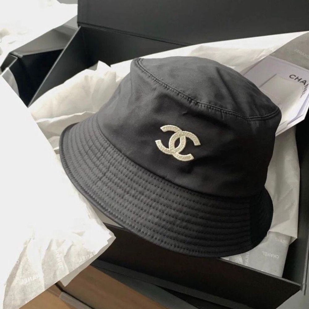 CC bucket hat